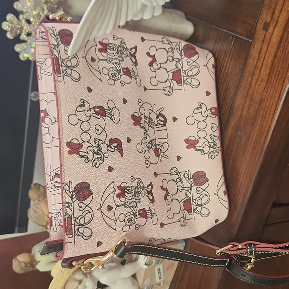 Purse - Picture 4 of 4